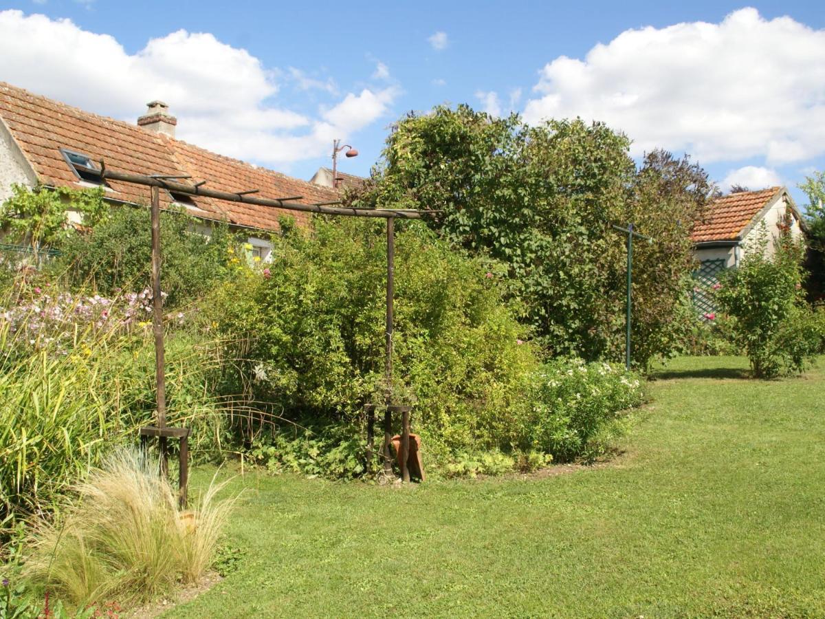 Charming Holiday Home Mézy-Moulins Zewnętrze zdjęcie